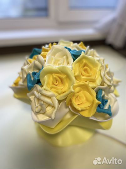 Светильник букет из изолона, ручная работа, легко