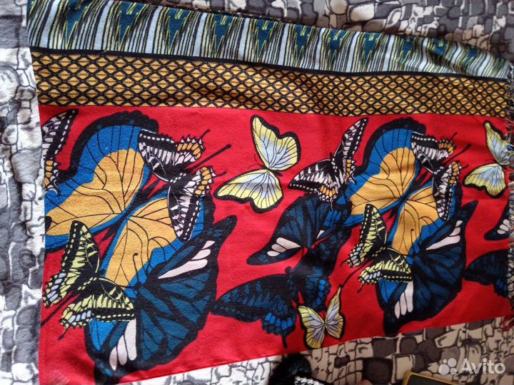 Шарфы платки палантины