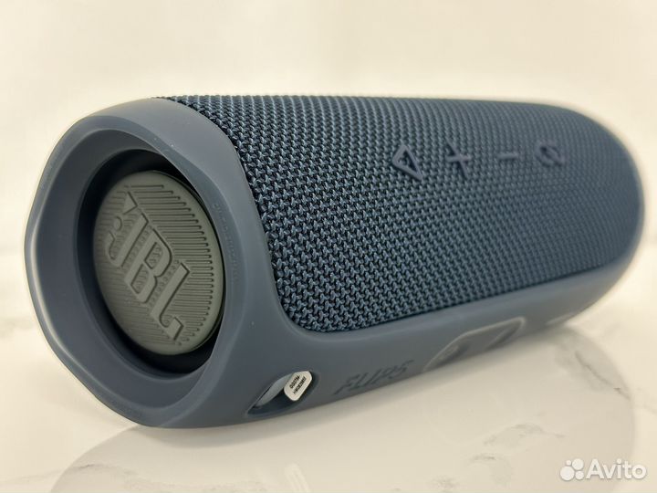 JBL Flip 5 (новая)