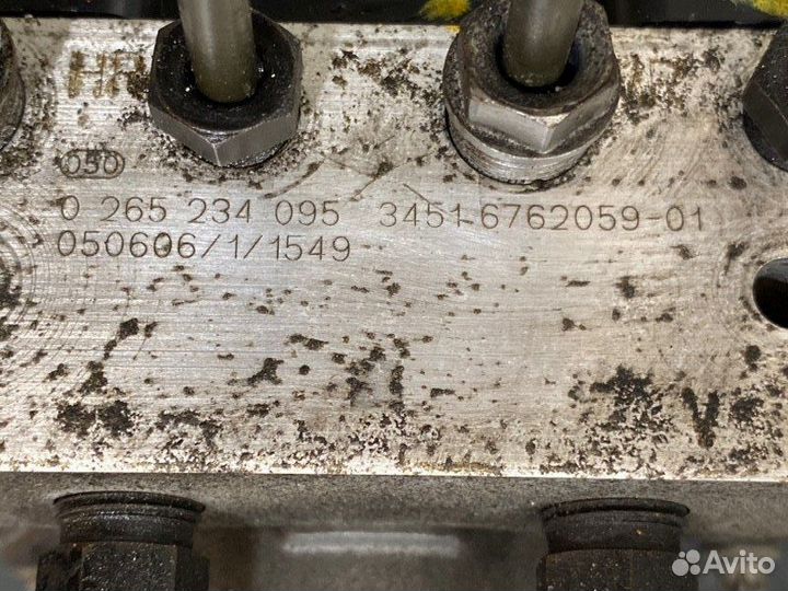 Блок abs Bmw X5 E53 M54B30 2005