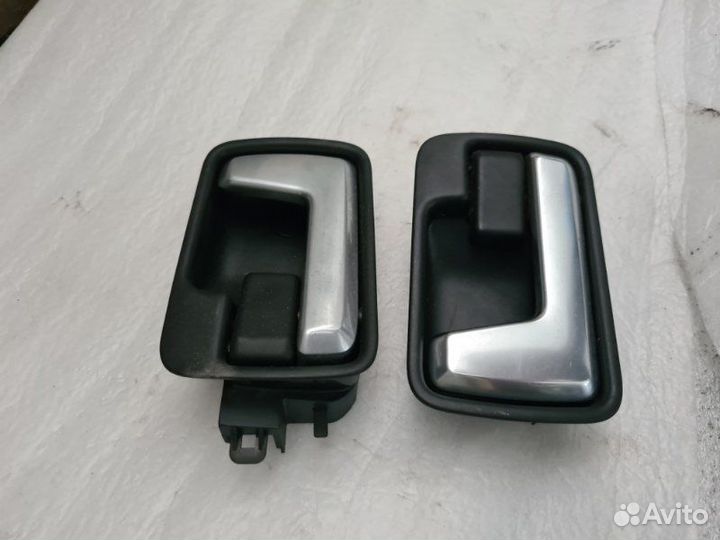 Ручка двери внутренняя Land Rover Discovery 3 2.7