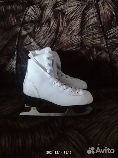 Коньки фигурные