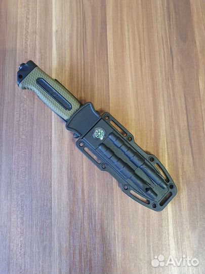 Нож туристический