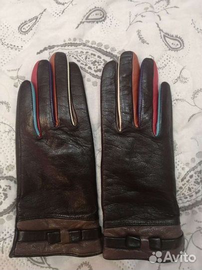 Перчатки женские кожаные новые