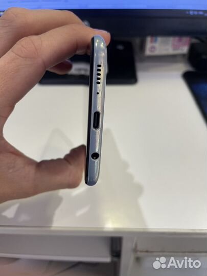 Смартфон samsung galaxy A50