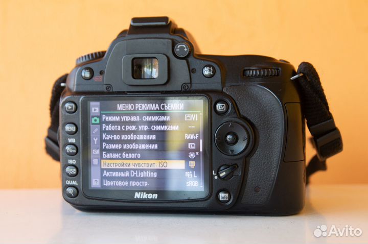 Зеркальный фотоаппарат Nikon d90 body