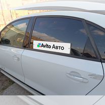 Volkswagen Polo 1.6 MT, 2017, битый, 100 000 км, с пробегом, цена 320 000 руб.