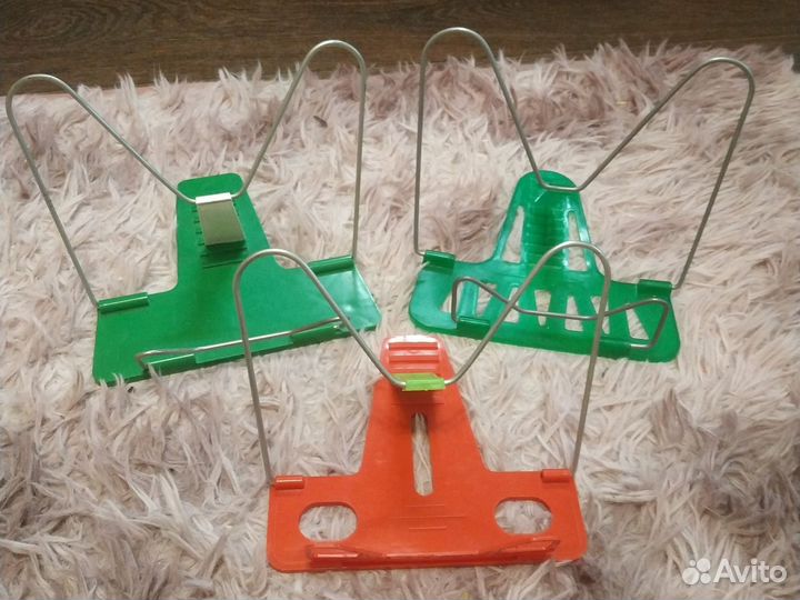 Подставки для книг