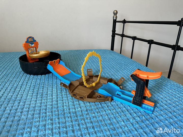 Hot wheels набор monster trucks