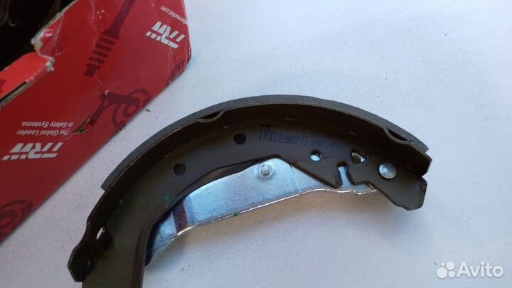 Колодки барабанные Opel Astra (новые)