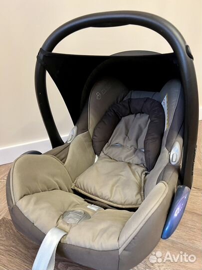 Автолюлька maxi cosi cabriofix