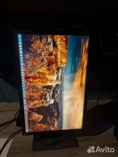 Монитор Dell P2217