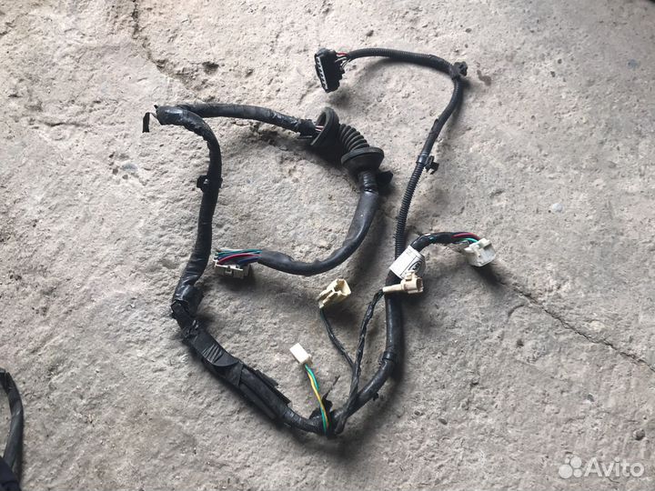 Проводка дверей Byd F3