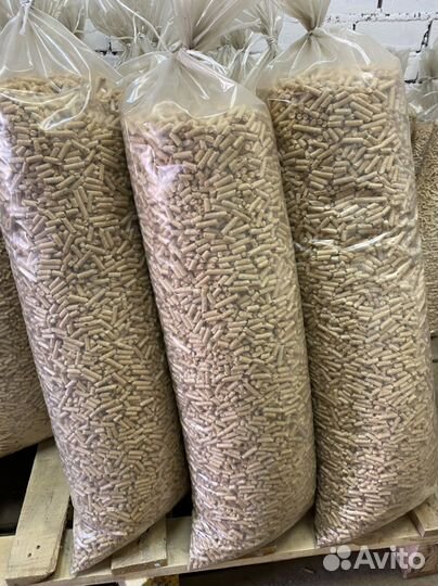 Древесный наполнитель для кошачьего туалета