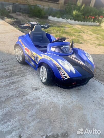 Детский электромобиль бу