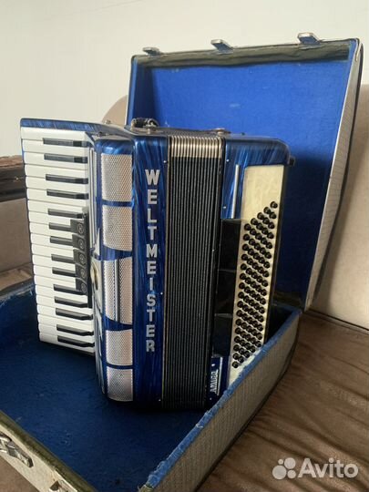 Аккордеон weltmeister amigo
