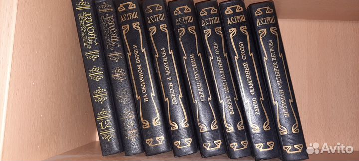 Продам книги