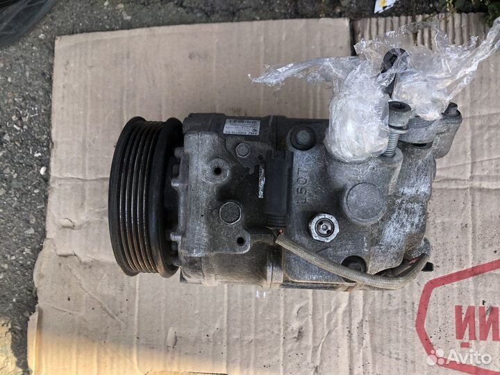 Компрессор кондиционера Bmw 5 e60 e61 N52 B25