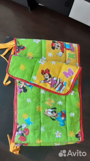 Бортик в детскую кроватку