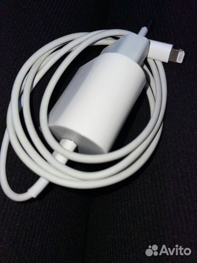 Зарядный блок Apple 20W + кабель (новые)