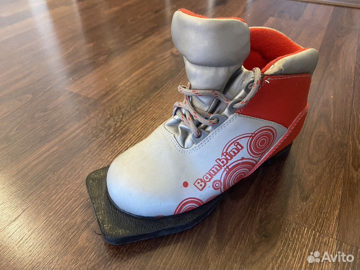 Беговые лыжи детские 140