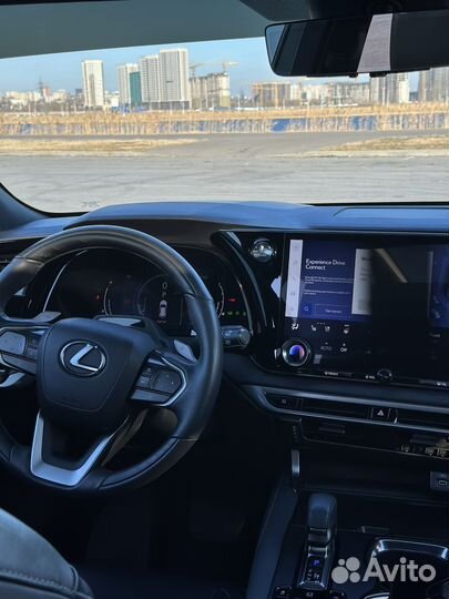 Lexus RX 2.4 AT, 2023, 20 000 км