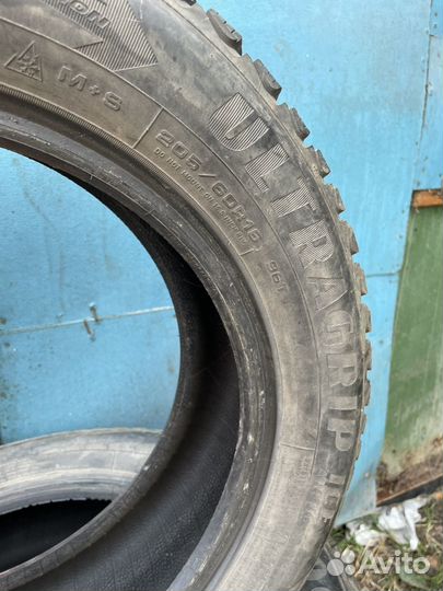 Goodyear UltraGrip Ice 205/60 R16