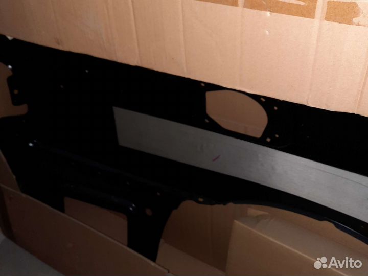 Крыло toyota lexus