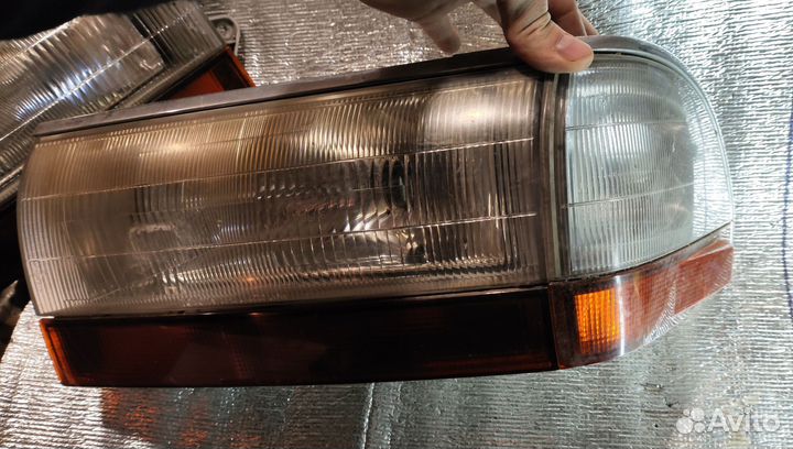 Фары передние на тайота лит айс