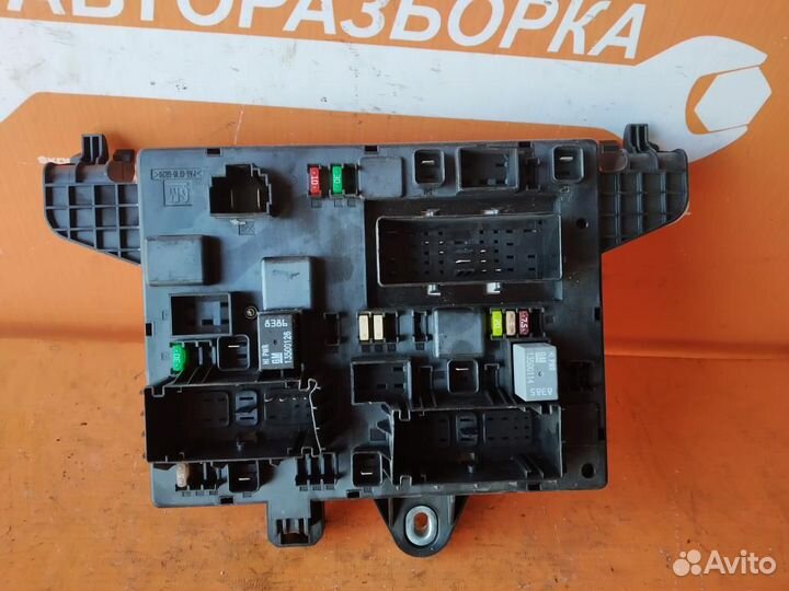 Блок предохранителей Opel Astra J (2010-2016)