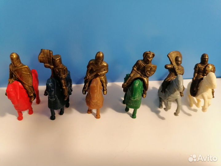 Серии игрушек из киндер сюрпризов