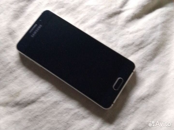 Samsung Galaxy A3 (2017) SM-A320F/DS, 2/16 ГБ