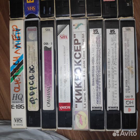 Видеокассеты с записью