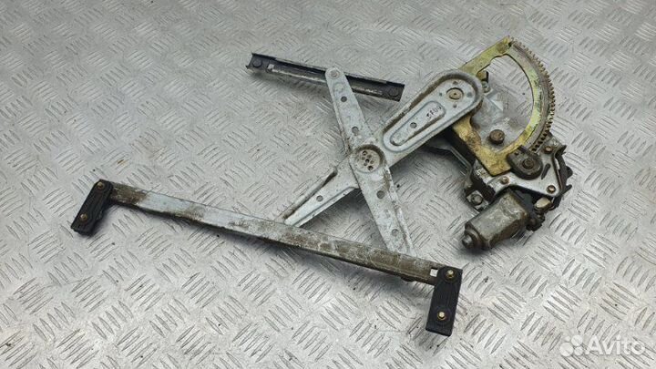 Стеклоподъемник электр. задний левый Kia Sorento 1