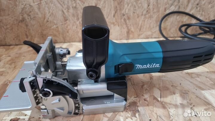 Фрезер Makita PJ7000 ламельный (шпоночный)