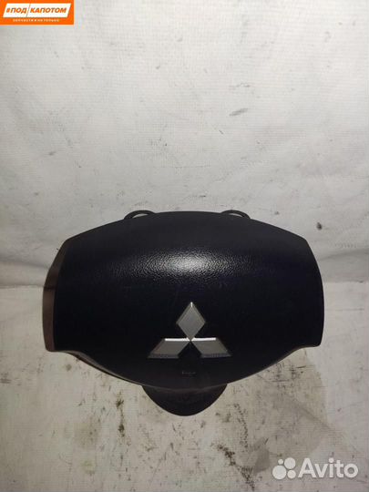 Подушка безопасности водителя Mitsubishi Outlander