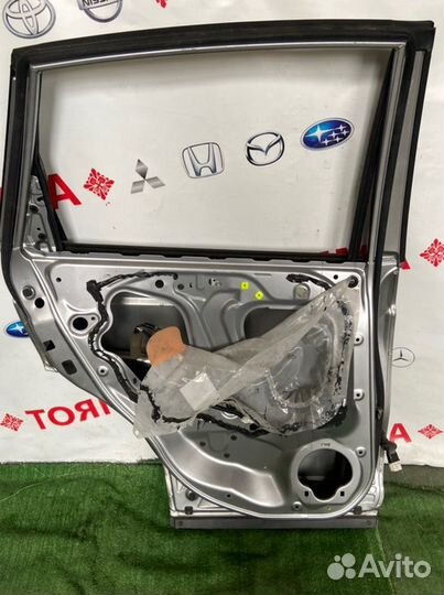 Дверь задняя левая Honda Cr-V RE3