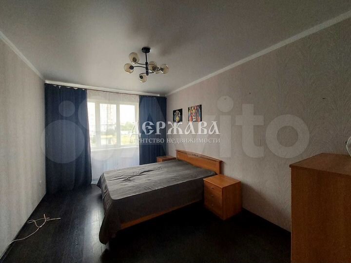 2-к. квартира, 55 м², 3/8 эт.