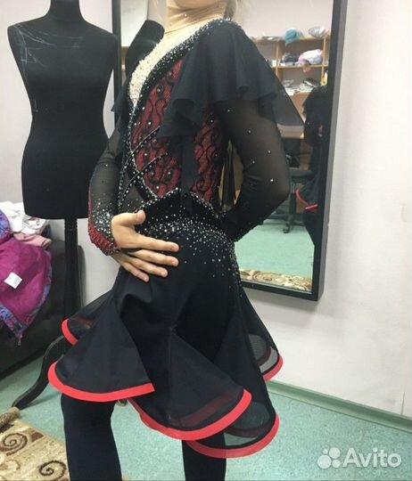 Платье для фигурного катания