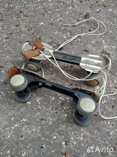 Роликовые коньки СССР