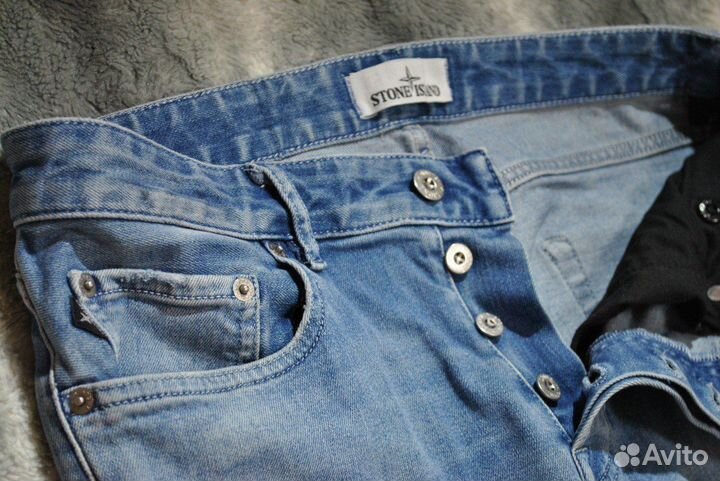 Джинсы stone island