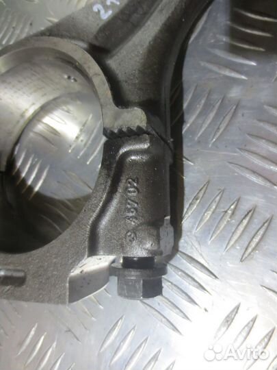 Шатун Mercedes-Benz A4570300120