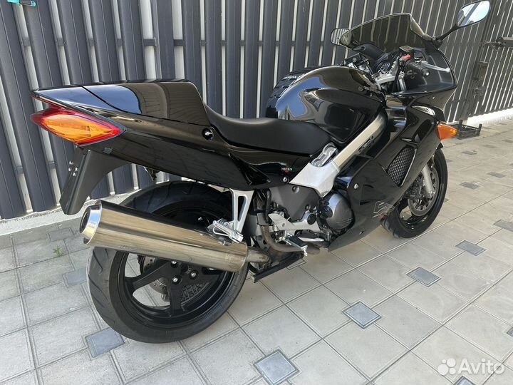 Honda VFR 800 2шт Без пробега