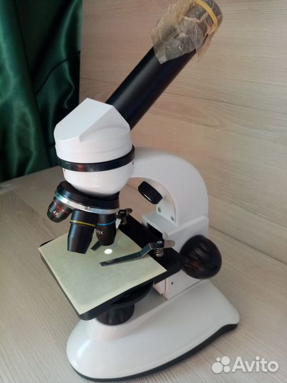 Микроскоп Мир Левенгука