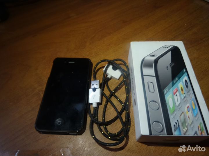 iPhone 4S, 16 ГБ