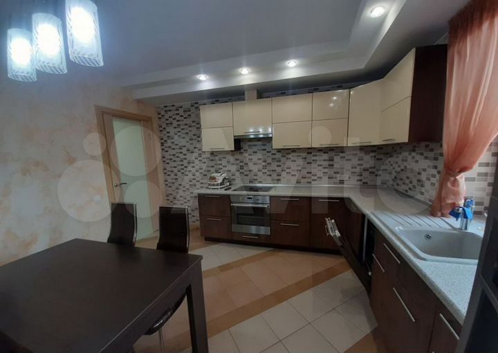 3-к. квартира, 105 м², 11/12 эт.