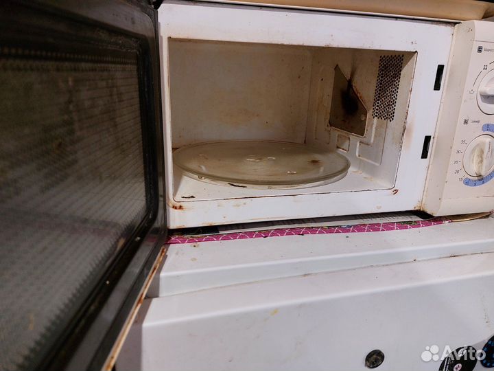 Микроволновая печь Kor