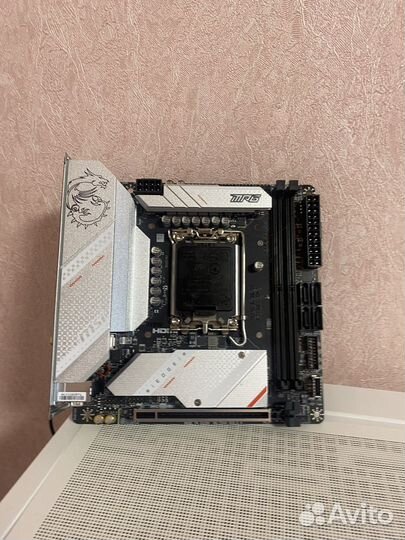 Материнская плата mini itx lga 1700 ddr5