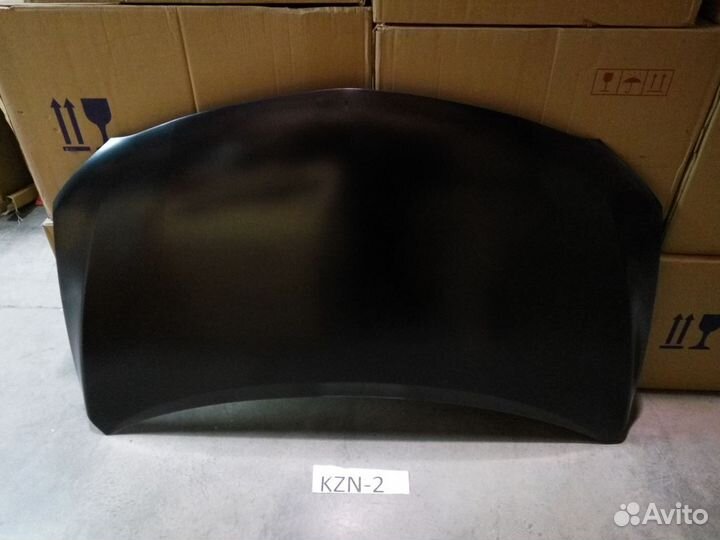 Капот Toyota Corolla