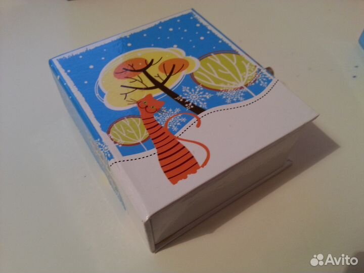 Музыкальная шкатулка (шарманка)